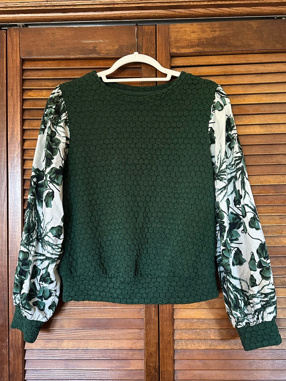 Porridge by Anthropologie textured sweatshirt in green and white size XS - Picture 4 of 11